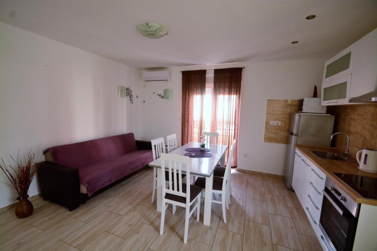 Kala And Tina Apartments Подстрана Екстериор снимка